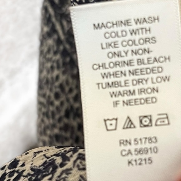 Maurices Boho Print Kimono with Bell Sleeves – Size 1 (Plus) - Picture 4 of 6